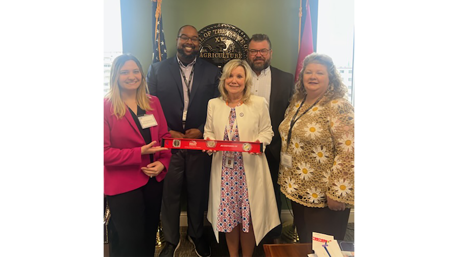 elected officials with nahb and local association staff