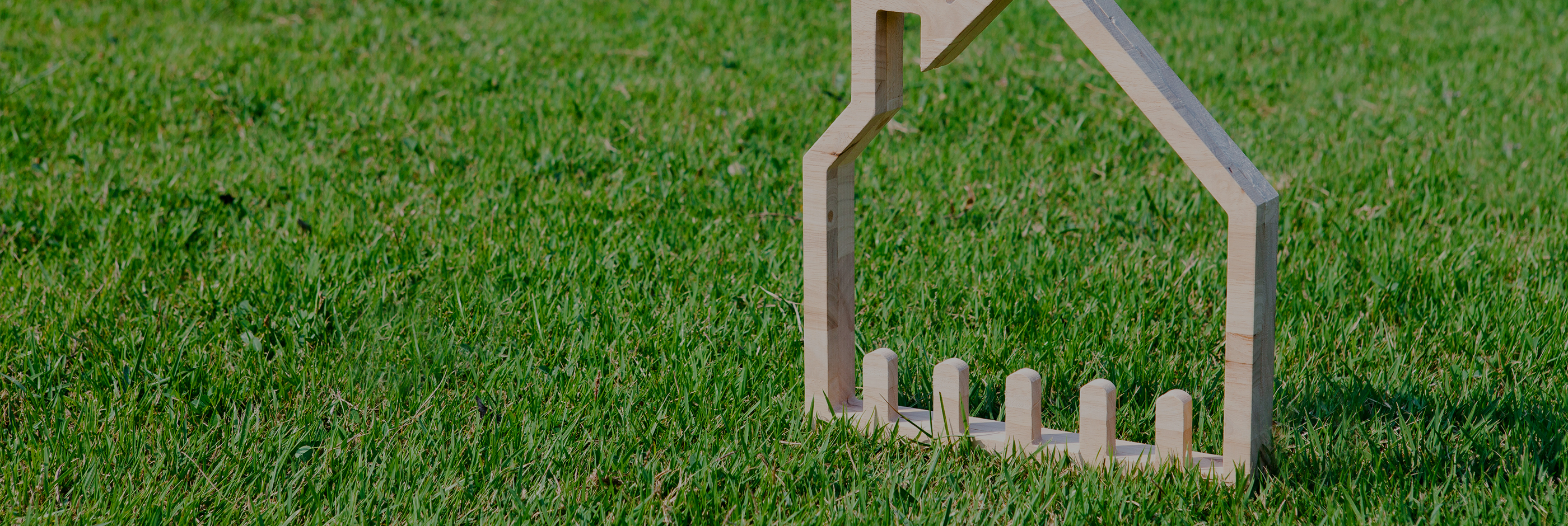 A house on a green grass