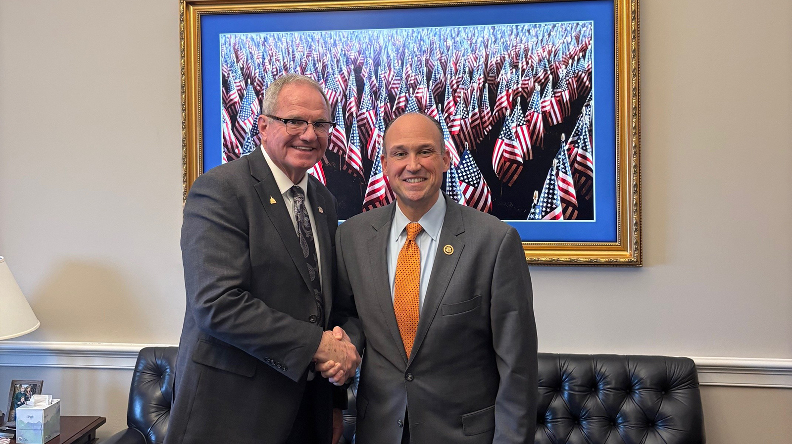 NAHB Second Vice Chairman Bob Peterson and Rep. Nick Langworthy (R-N.Y.)