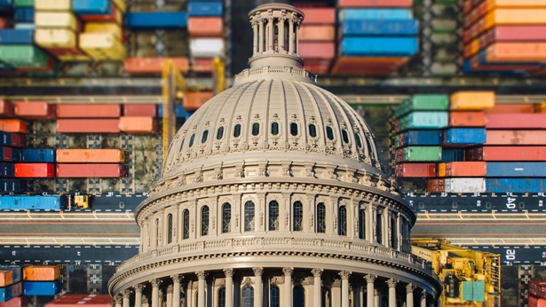 Trade concept with capitol building and shipping containers