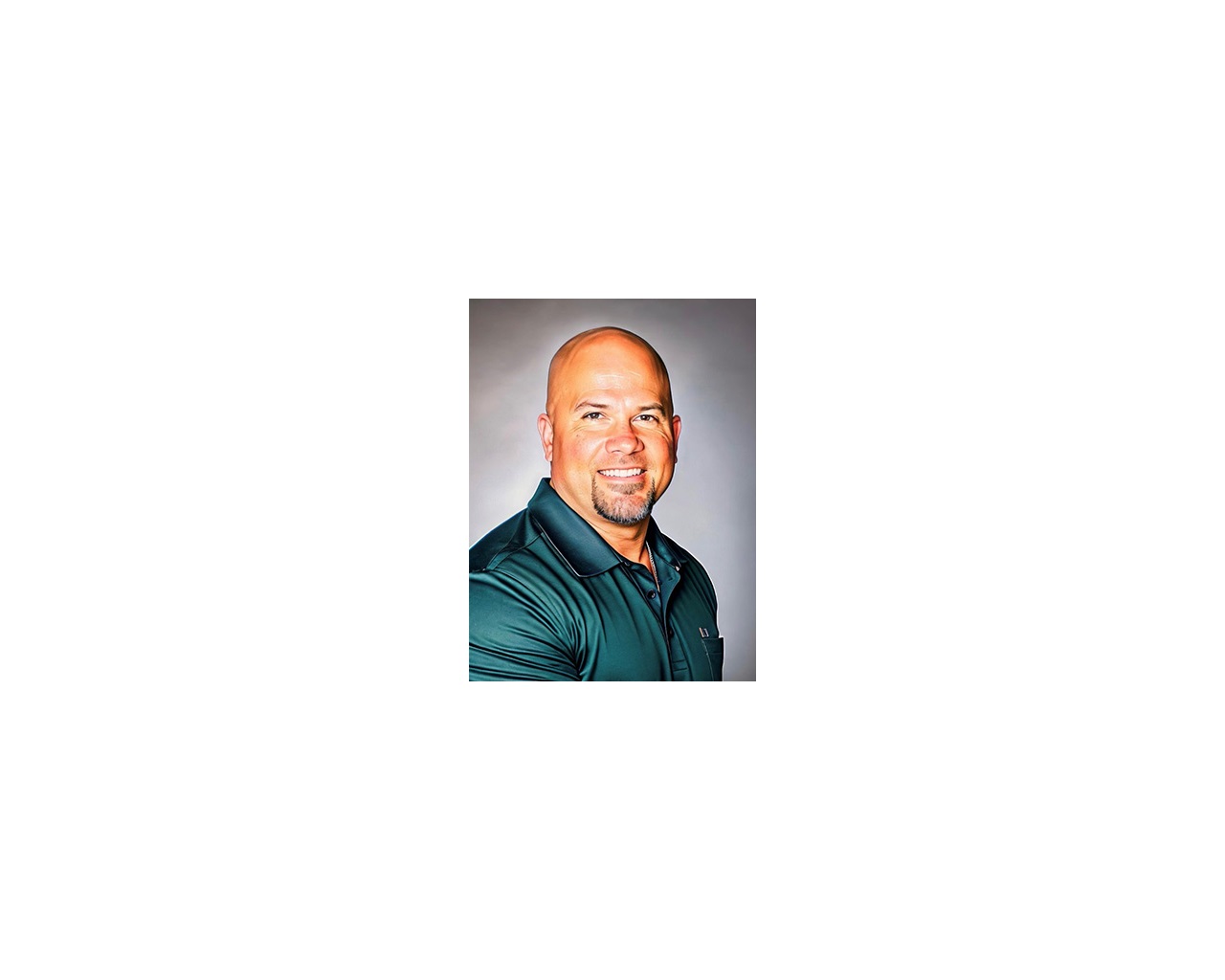 Aaron Crowe headshot
