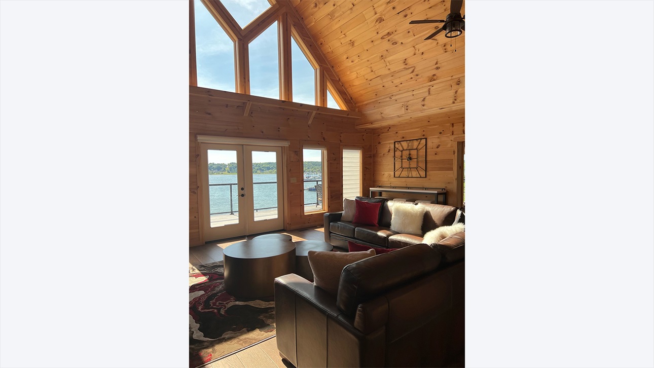 Blue Ridge Log Cabins - First Canada