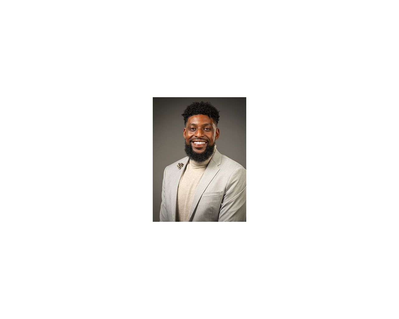 Myles Cardenas headshot