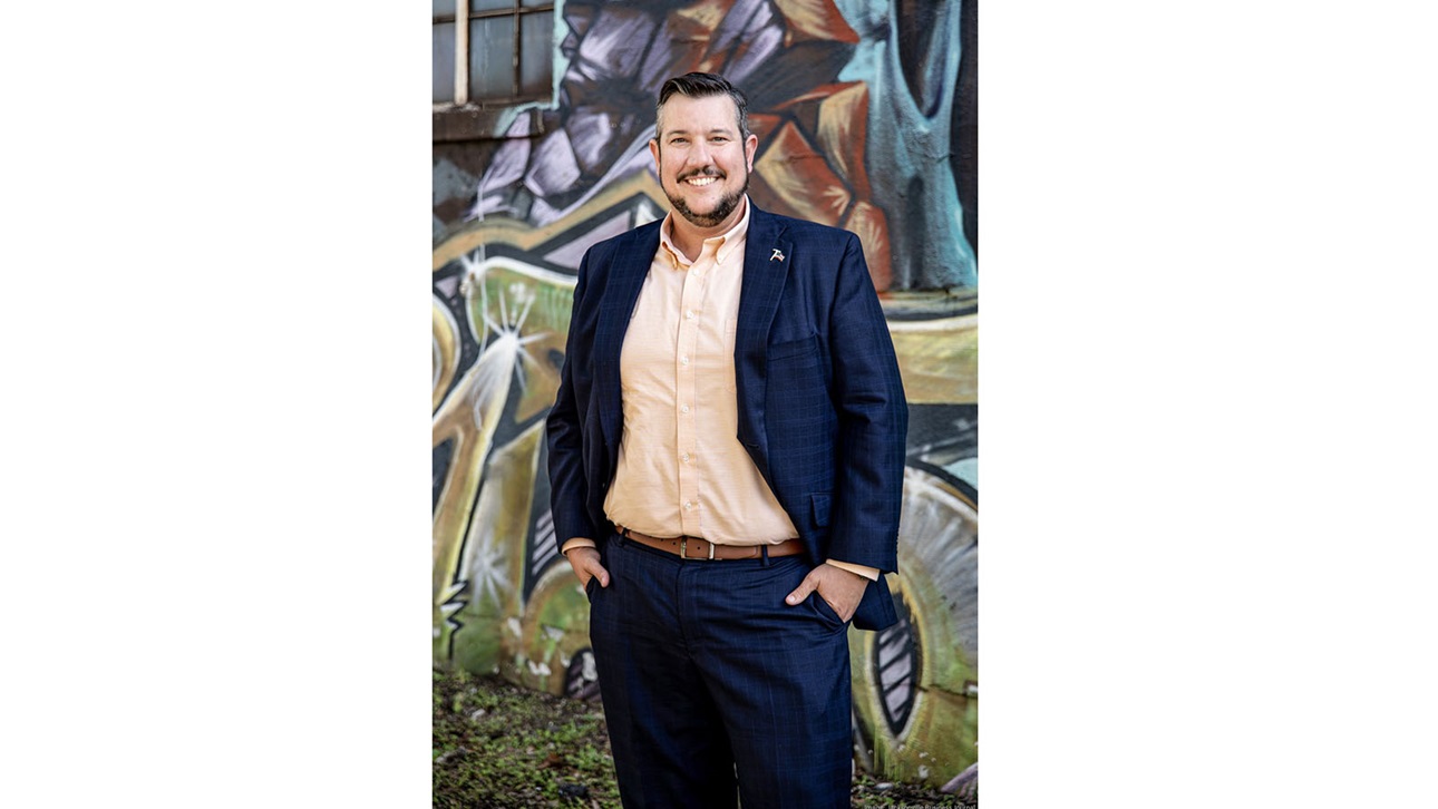 Jesse Spradley headshot