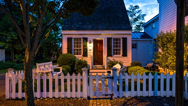 The Local Economic Impact of Home Building