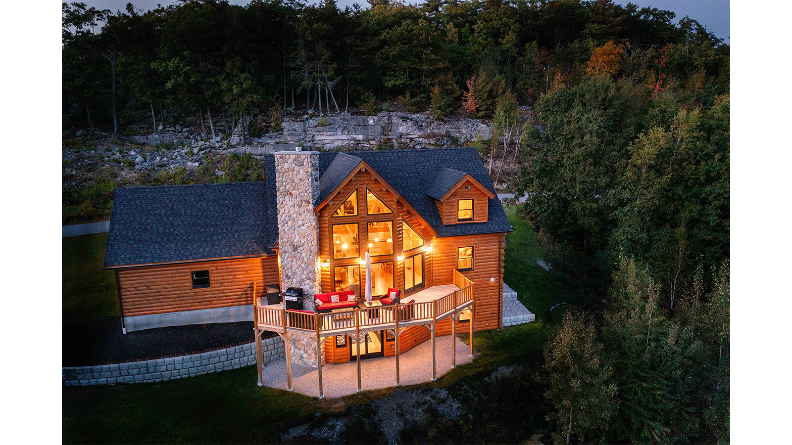 View of the back of the Cascade log home