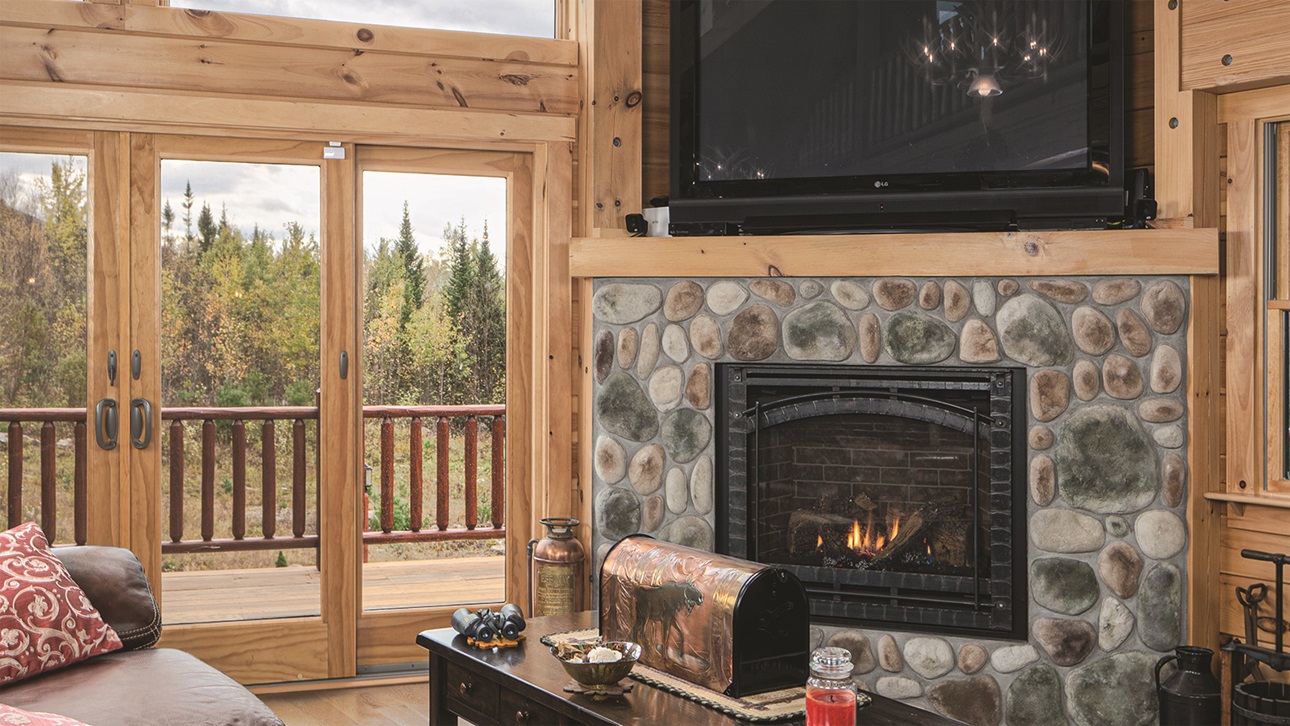 Coventry Log Homes Great Room