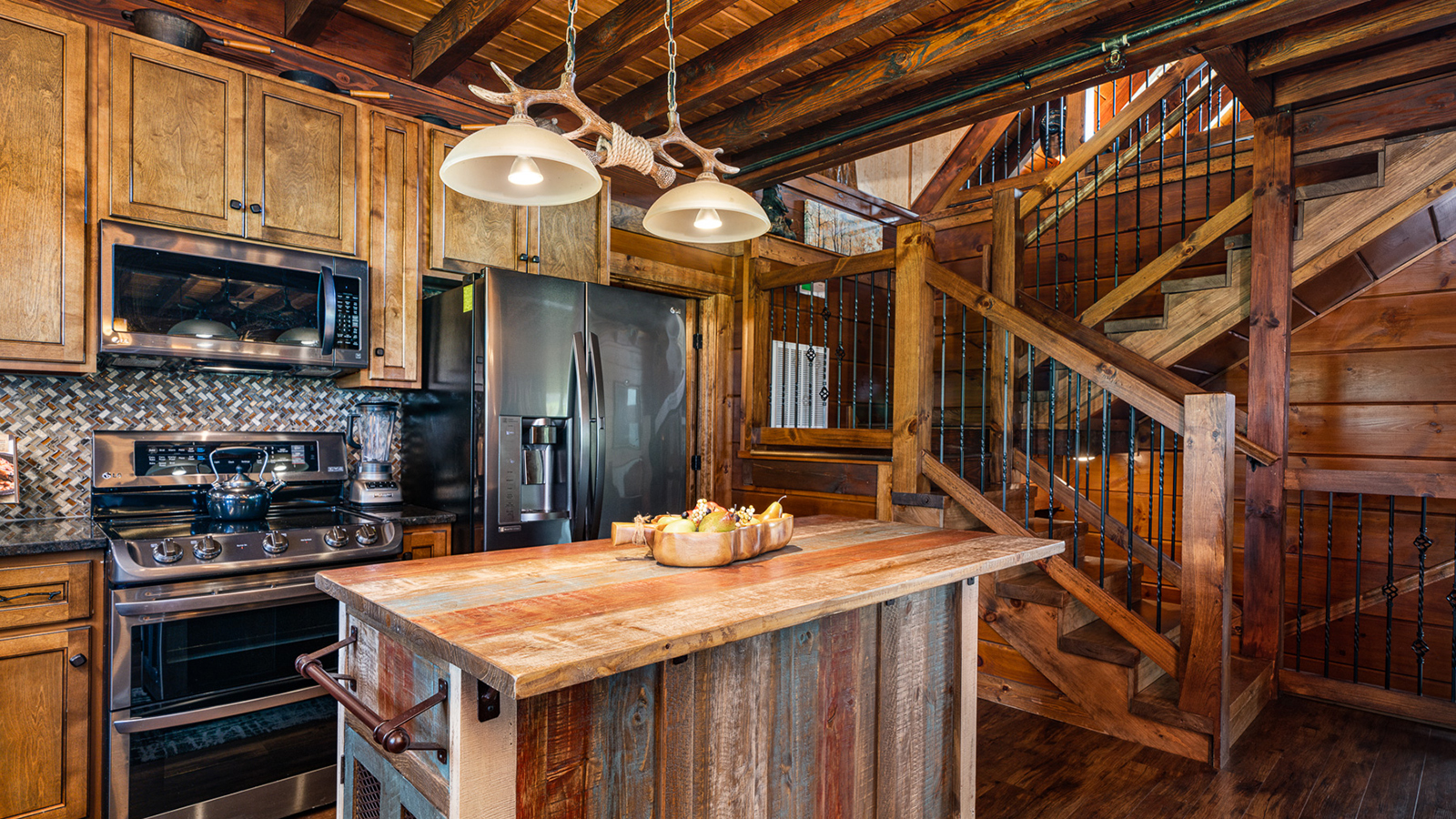 Suiter Home - Honest Abe Log Homes 