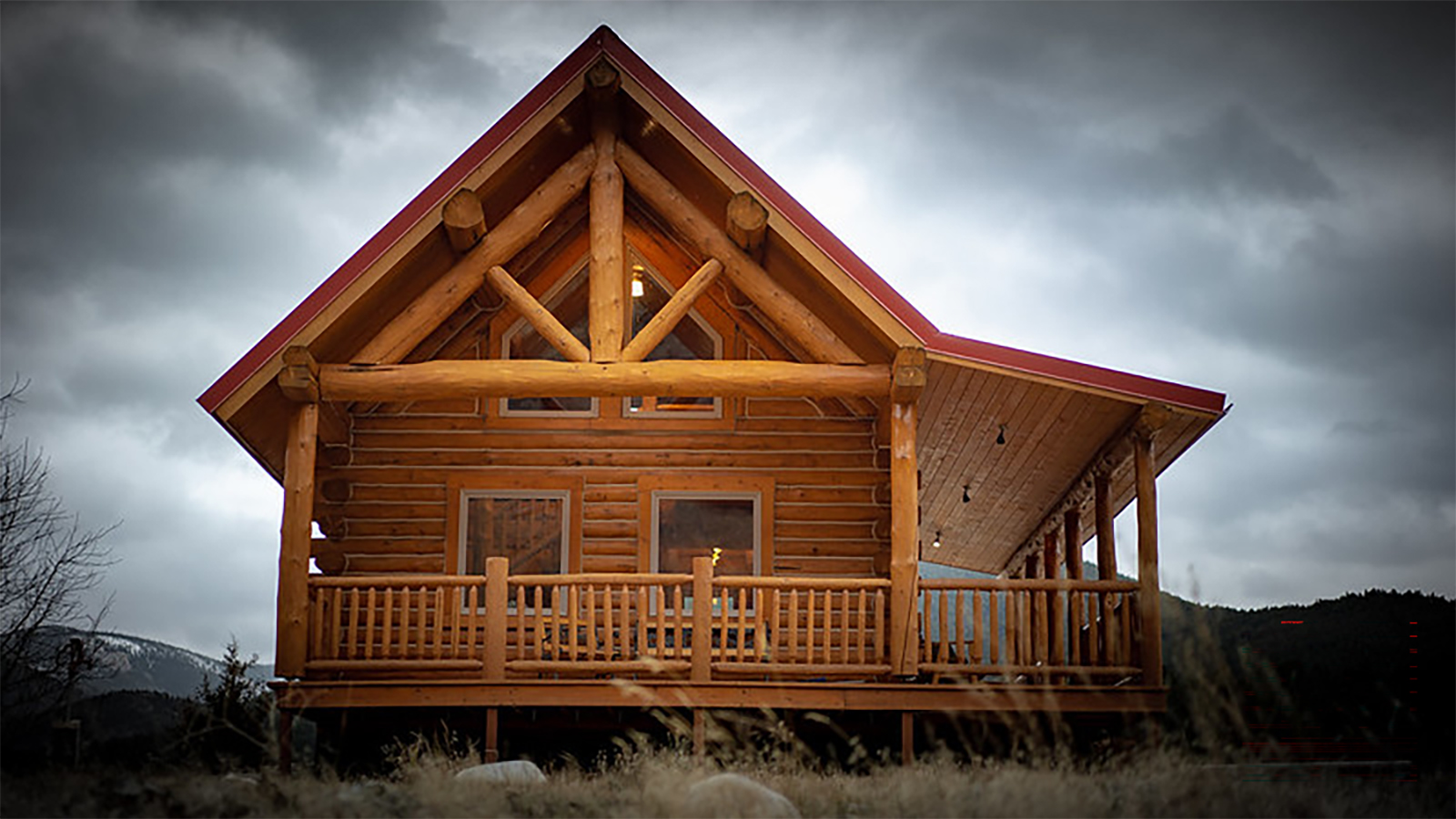 Meadowlark Log Homes