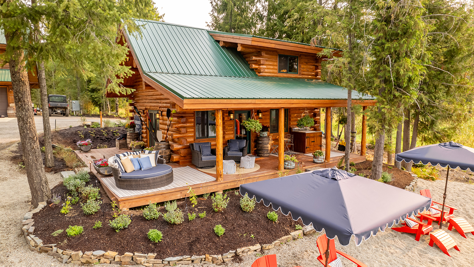 Meadowlark Log Homes