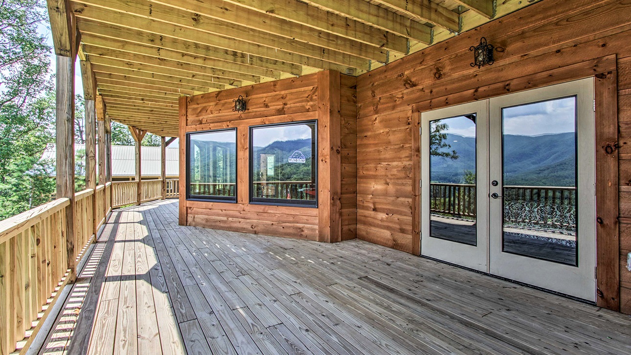 Southland Log Homes