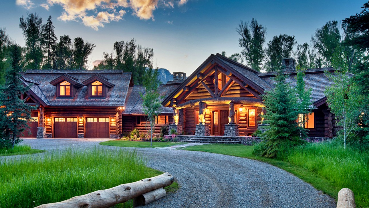 Yellowstone Log Homes